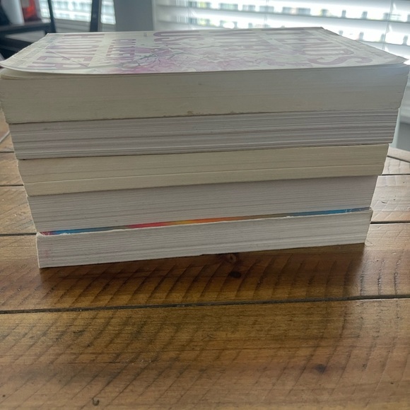 Book Set - Multicolor - Picture 8 of 8